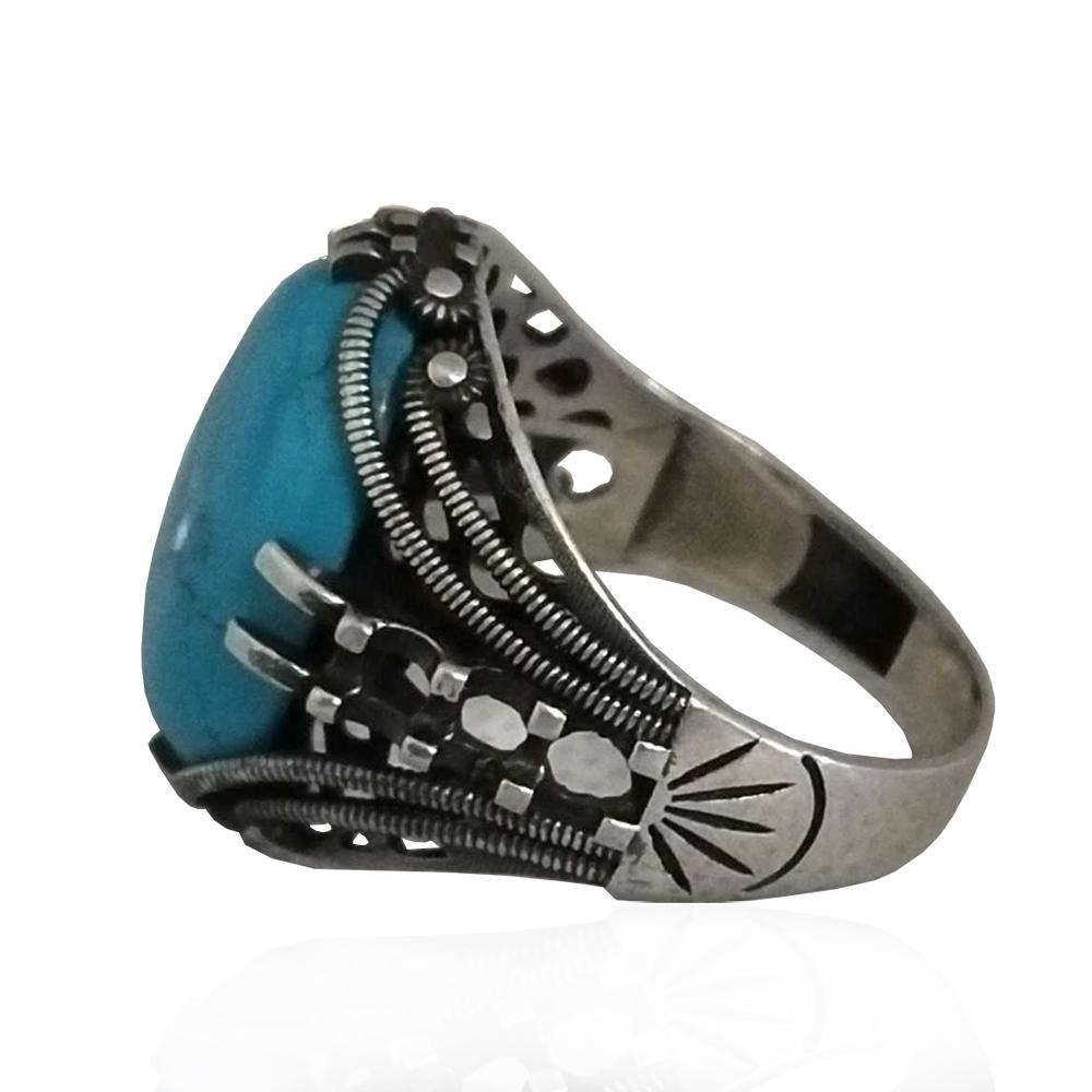 Anello ovale mm 20 in argento 925 brunito con cabochon turchese