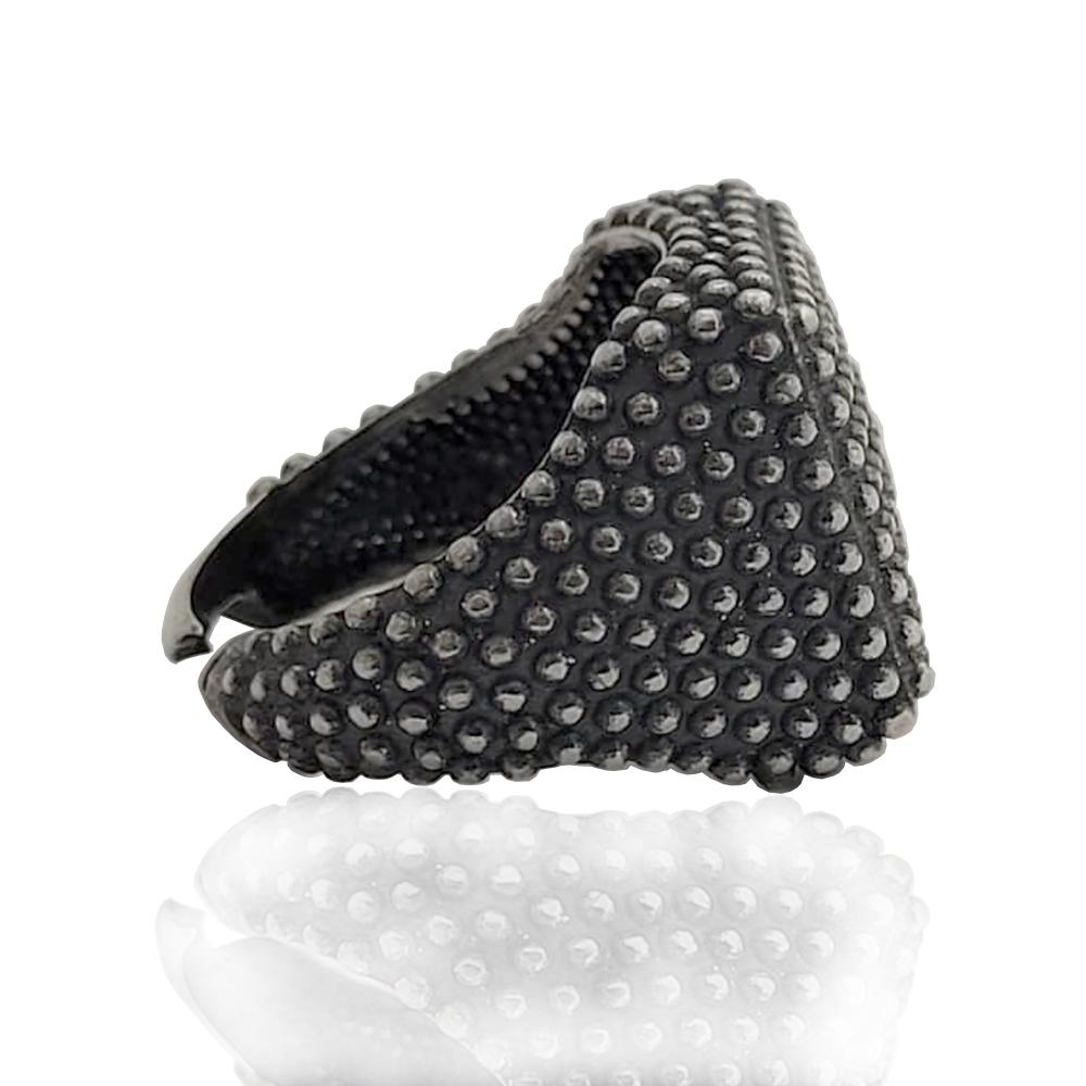 Anello quadrato per uomo mm 19x19 in argento 925 brunito con microsfere