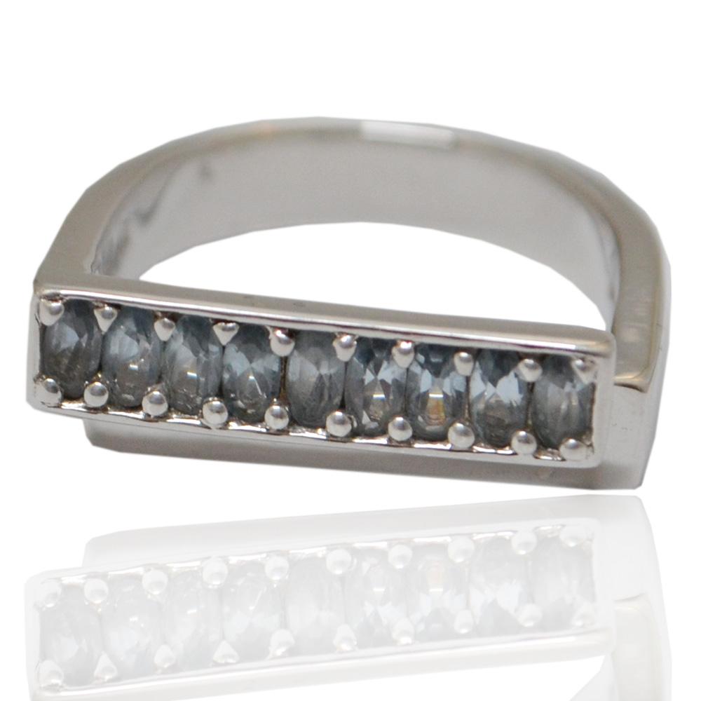 Anello riviera di zirconi celesti in argento 925 rodiato collezione benetton