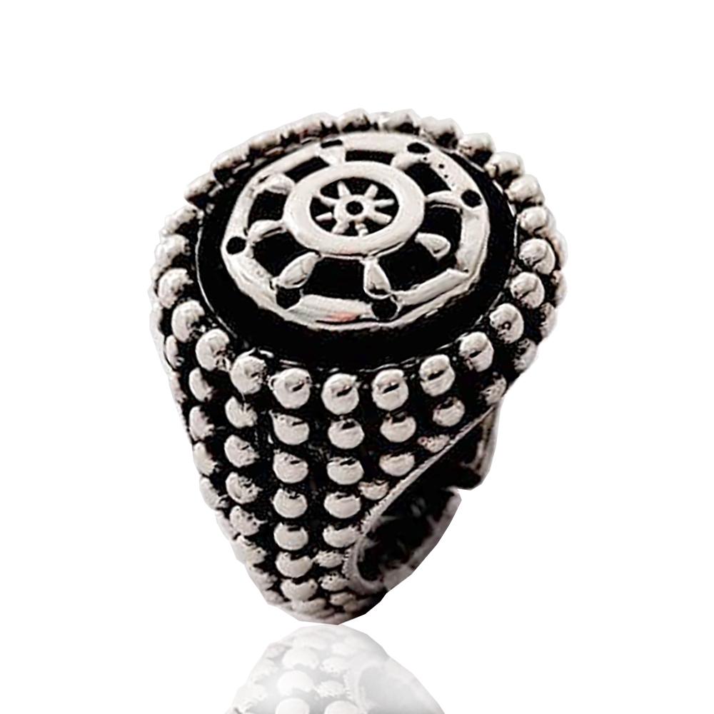 Anello tondo mm 19x19 in argento 925 brunito con microsfere e timone centrale