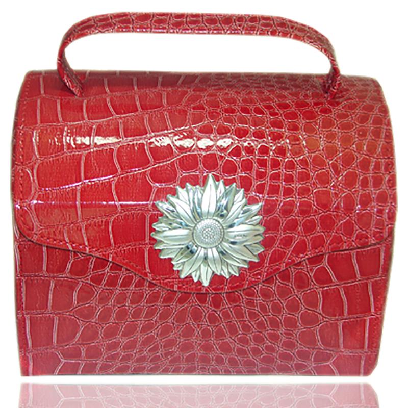 Borsa beauty portagioie in pelle rossa con margherita centrale laminata argento