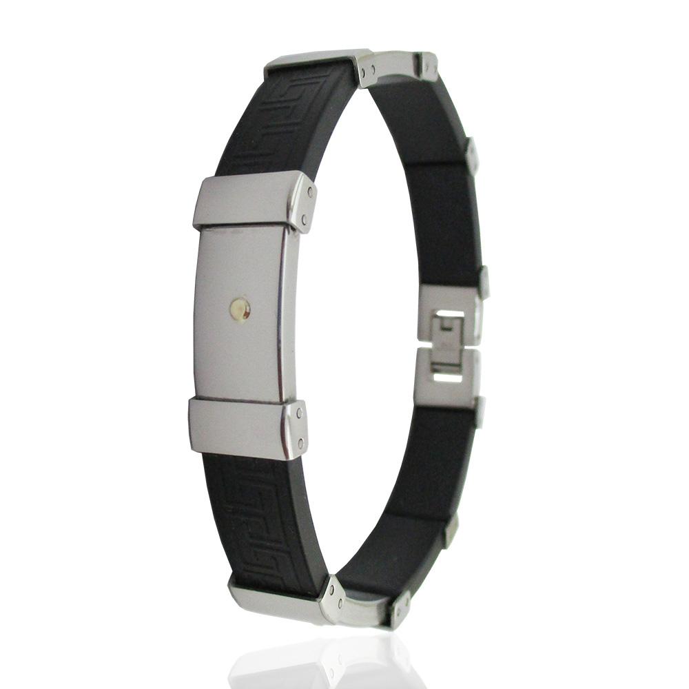 Bracciale caucciù mm 10 con motivo greca con inserti in acciaio e borchie in oro giallo cm 21