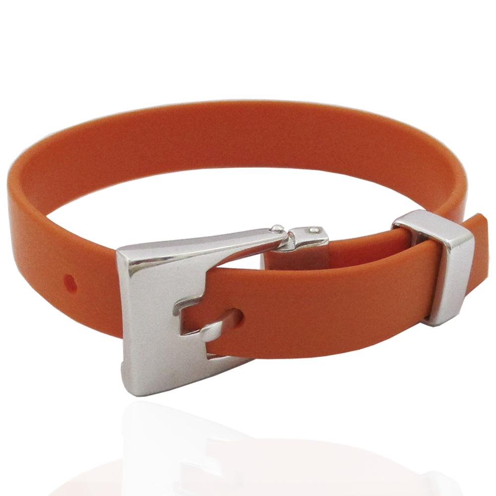 Bracciale unisex con cinturino in caucciù' arancione con passante e chiusura a fibbia in argento massiccio rodiato titolo 925