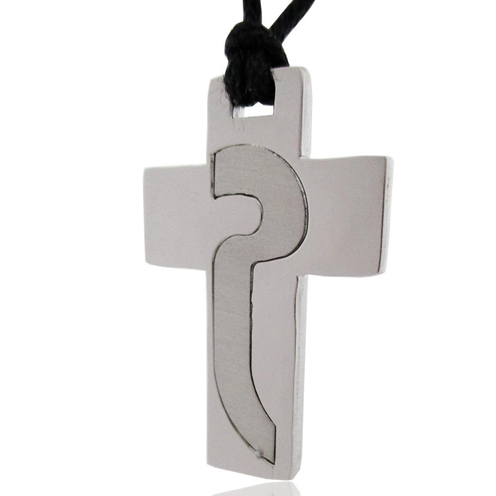 Ciondolo croce mm 30x20 in acciaio lucido con inserto in acciaio satinato con collana nera in seta cerata