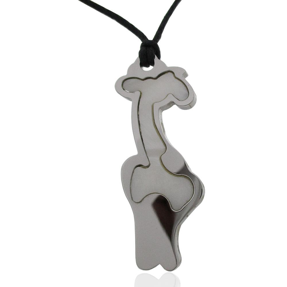 Ciondolo sherlock holmes mm 44x16 in acciaio lucido e madreperla con collana in cuoio