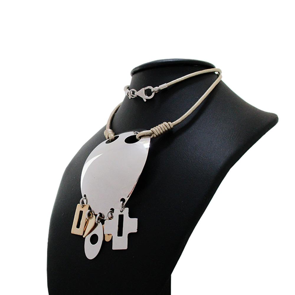 Collana cleopatra in argento 925 rodiato e cuoio con ovale mm 53x37 con pendenti