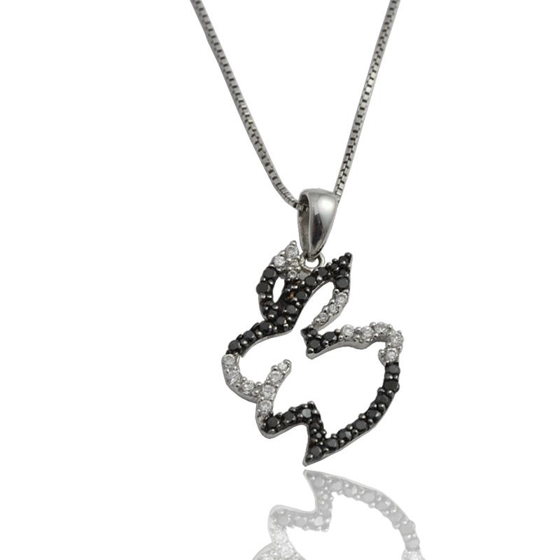 Collier in argento 925 rodiato cm 45 con ciondolo coniglietto mm 24x17 con zirconi bianchi e neri in taglio brillante