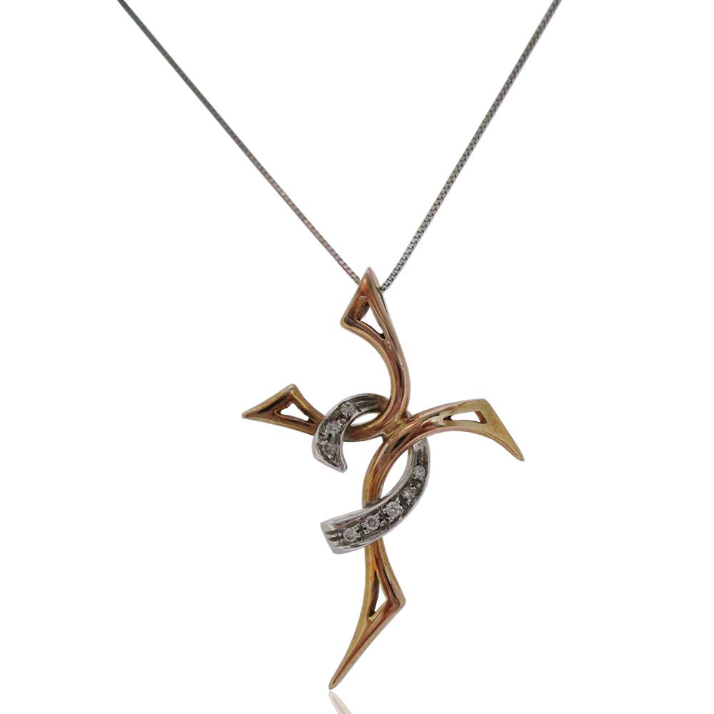 Collier con ciondolo croce stilizzato in oro bianco e oro rosa e con diamanti naturali ct. 0,10