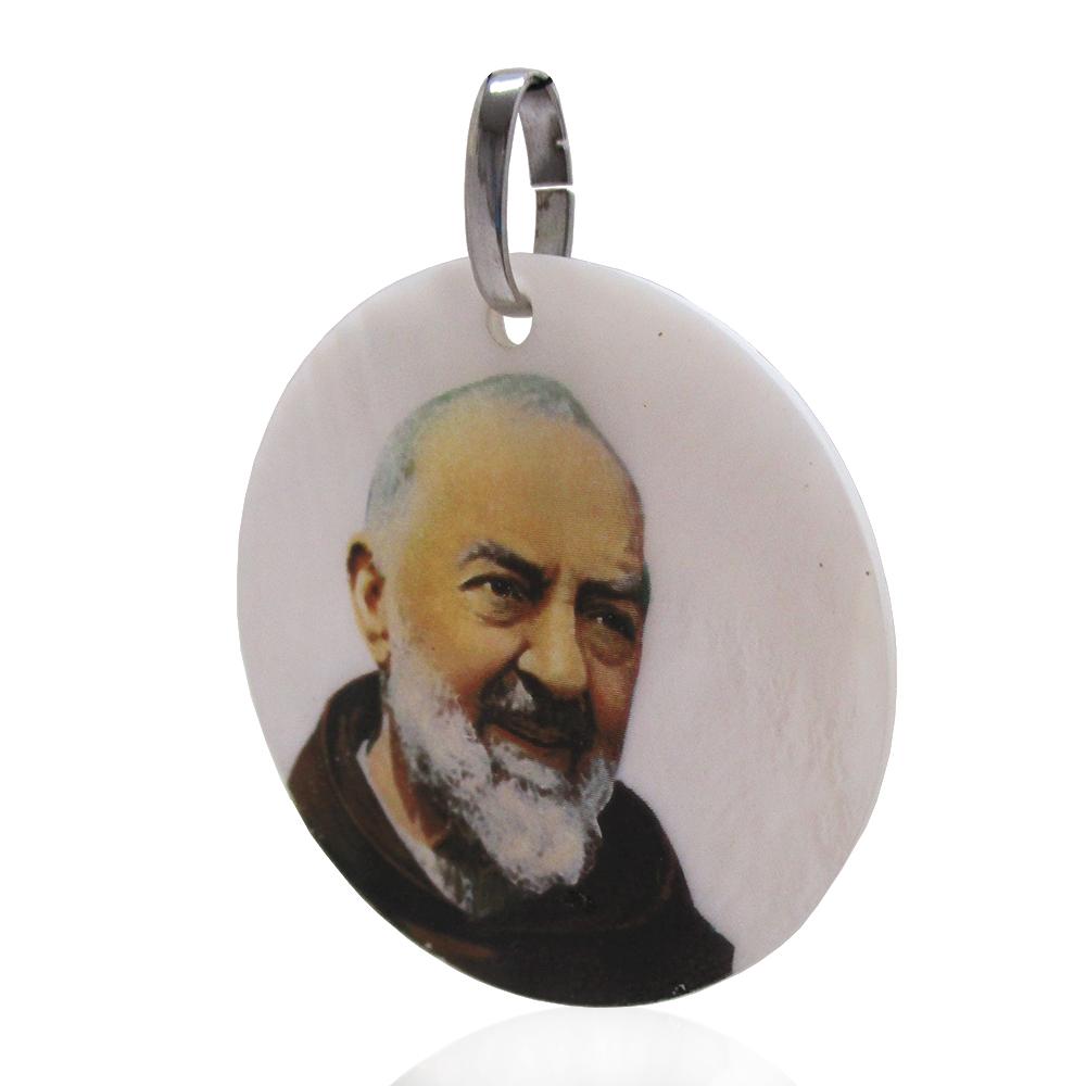 Ciondolo medaglia tonda di padre pio in madreperla