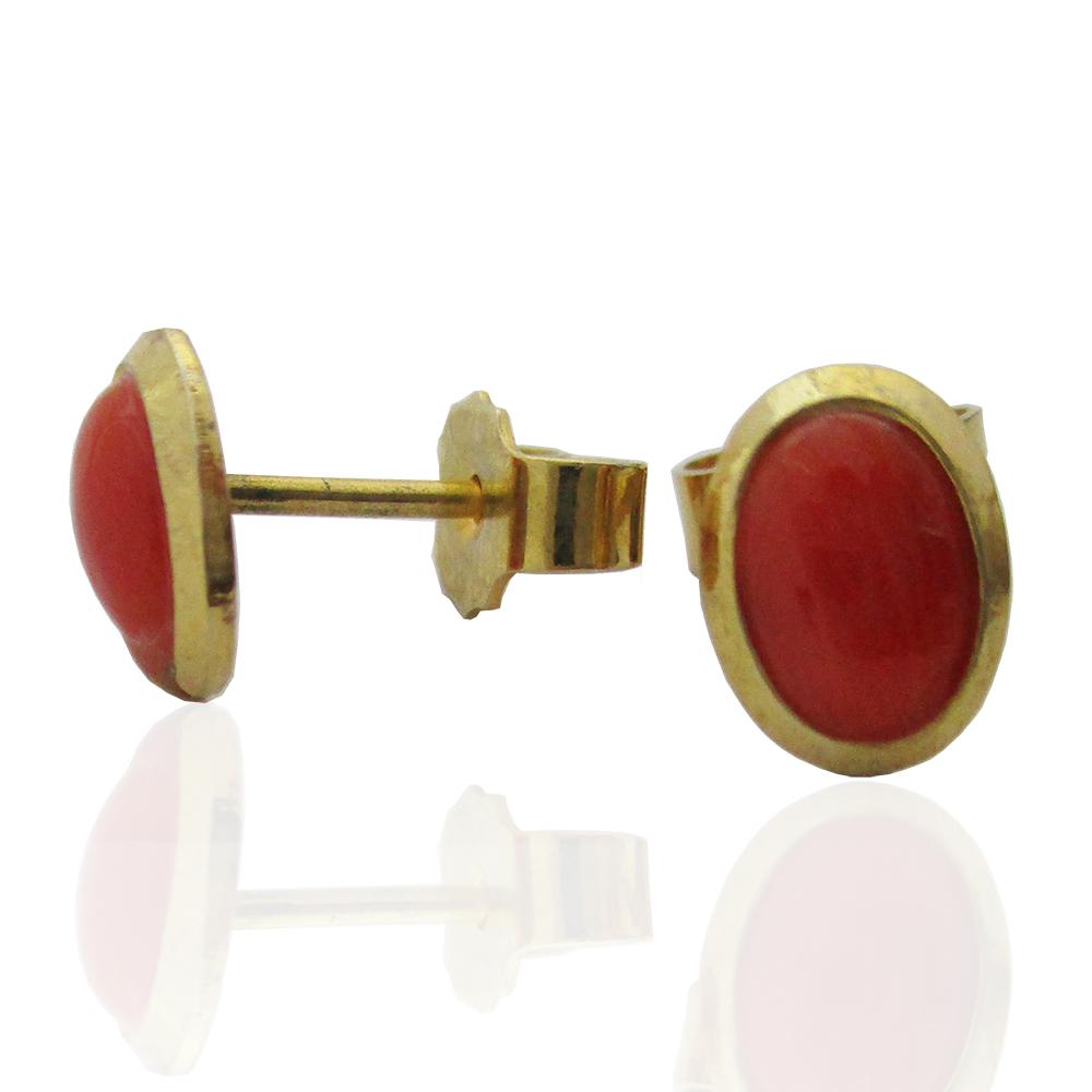 Orecchini a lobo mm 8x6 in argento 925 dorato con corallo rosso cabochon