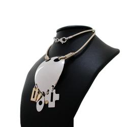 Collana cleopatra in argento 925 rodiato e cuoio con ovale mm 53x37 con pendenti